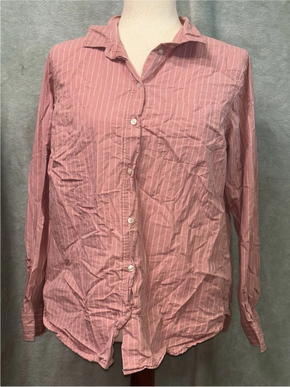 Old Navy Pink Striped Button-Down Shirt